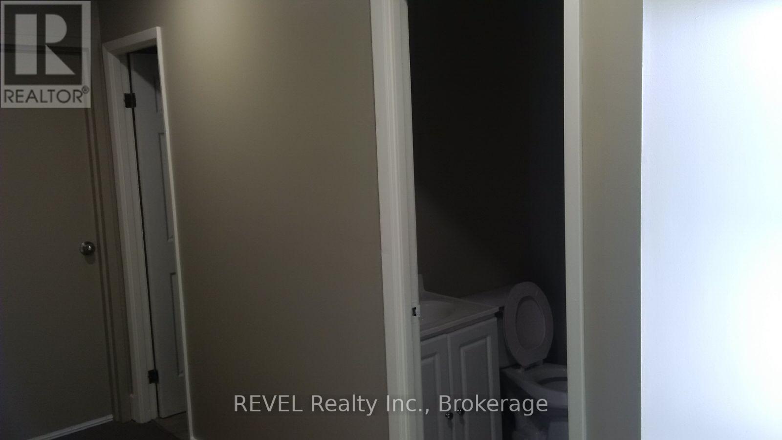 73 Ontario Street Property Photo 4