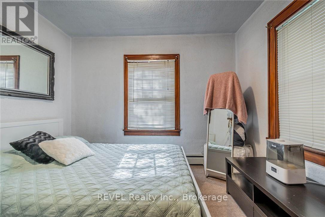 185 James Street Property Photo 6