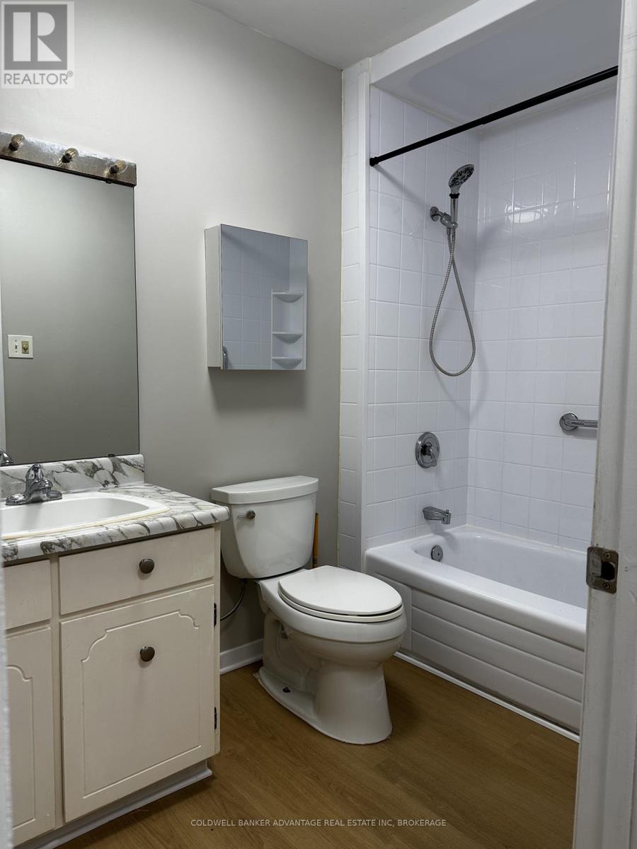 23 Fairlawn Crescent Property Photo 10