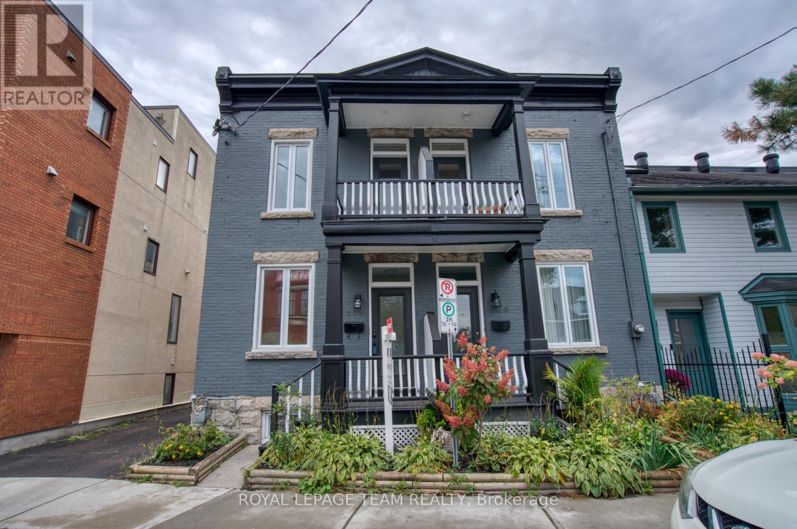 2 - 238 Bruyere Street Photo de la propriété 1