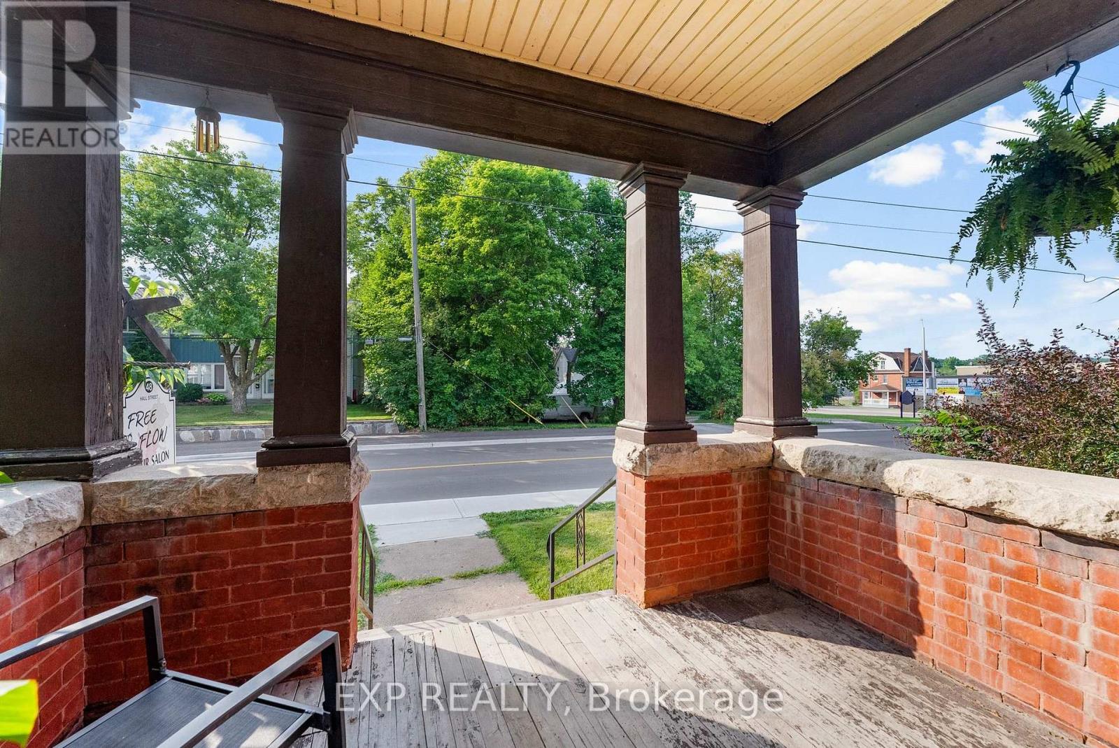 48 Hall Avenue E Property Photo 41
