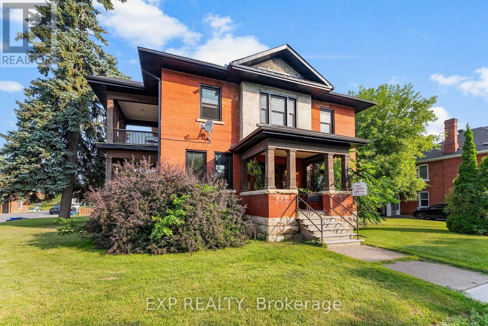 48 Hall Avenue E Property Photo 2