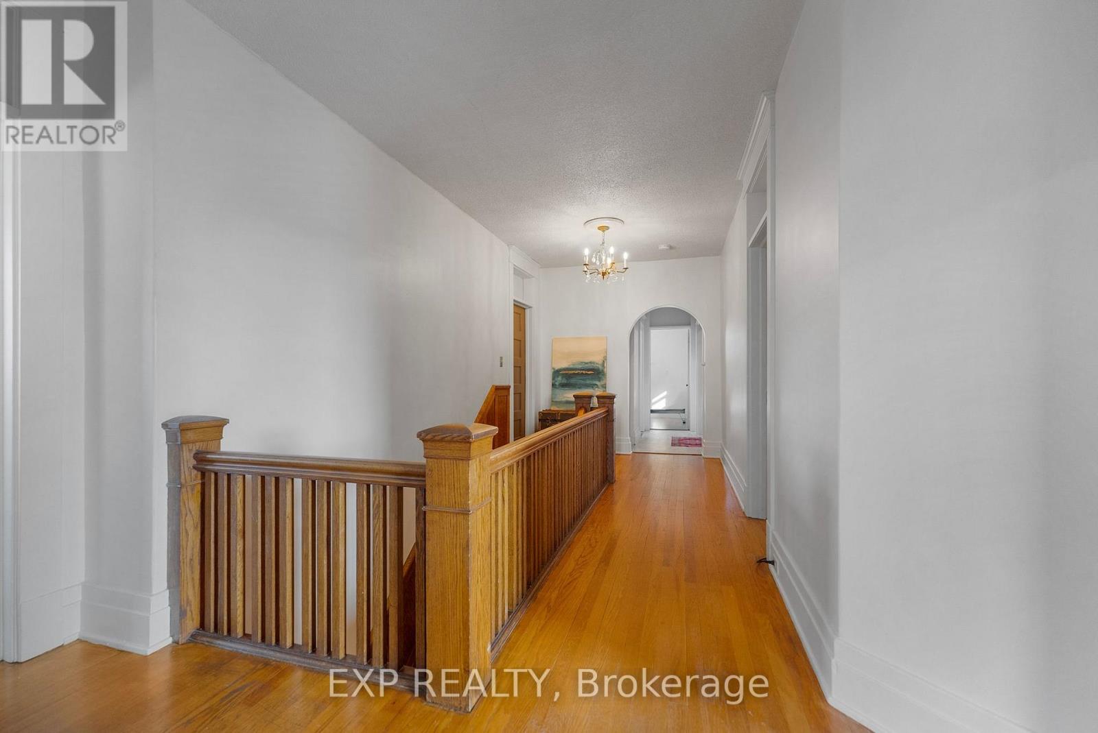 48 Hall Avenue E Property Photo 35