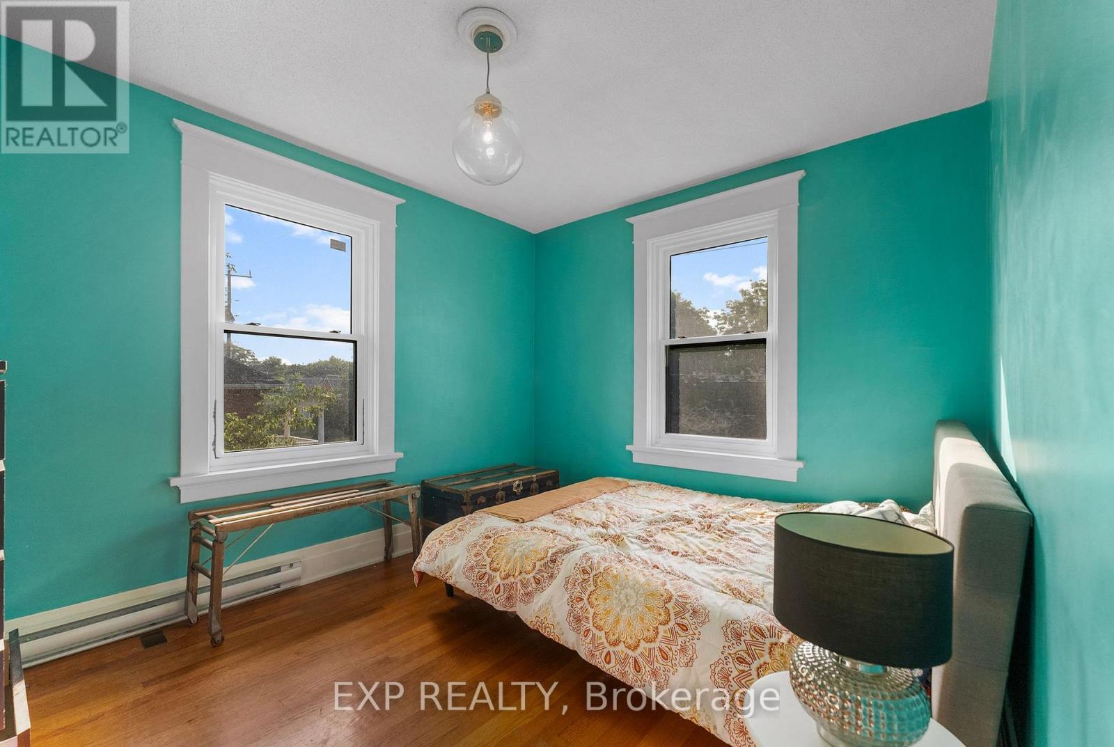 48 Hall Avenue E Property Photo 41
