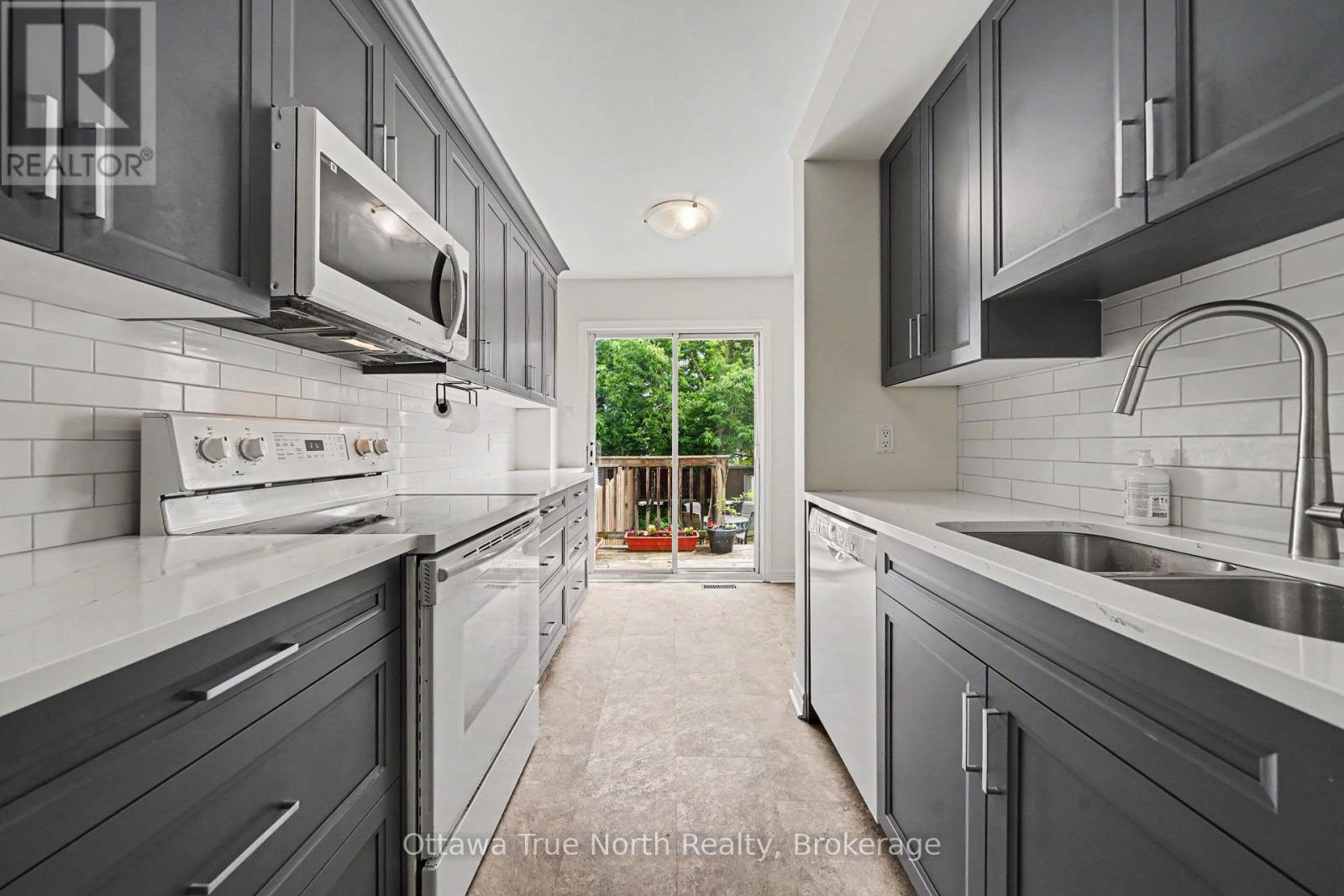 78 Redpath Drive Property Photo 6