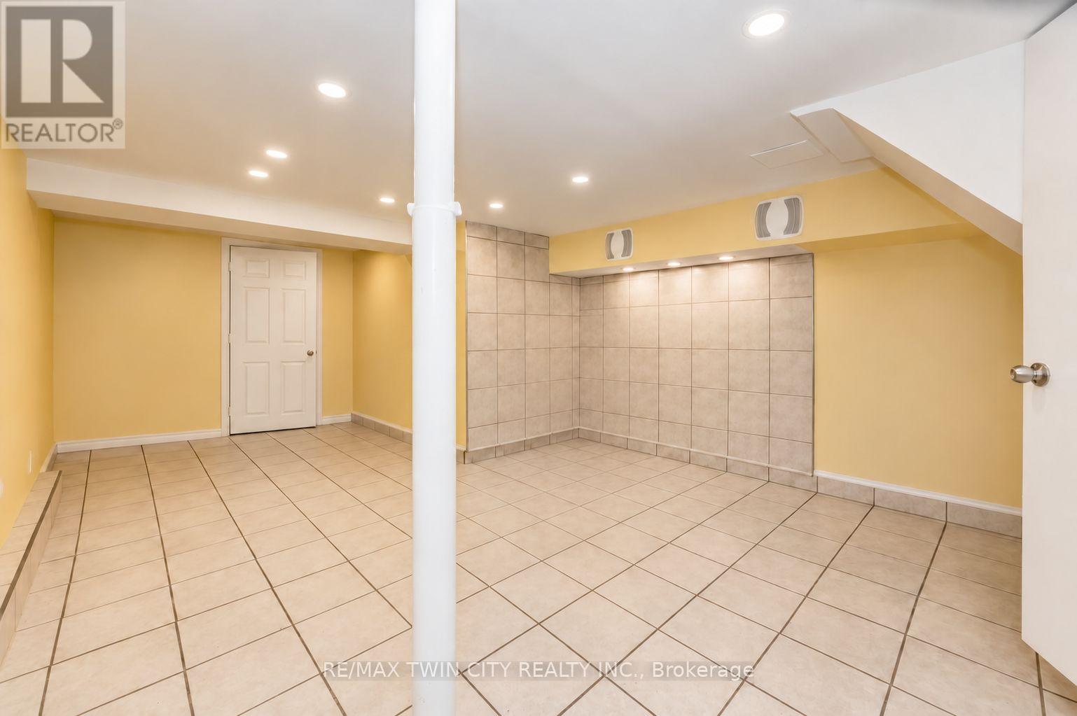 66 Park Hill Road E Property Photo 47