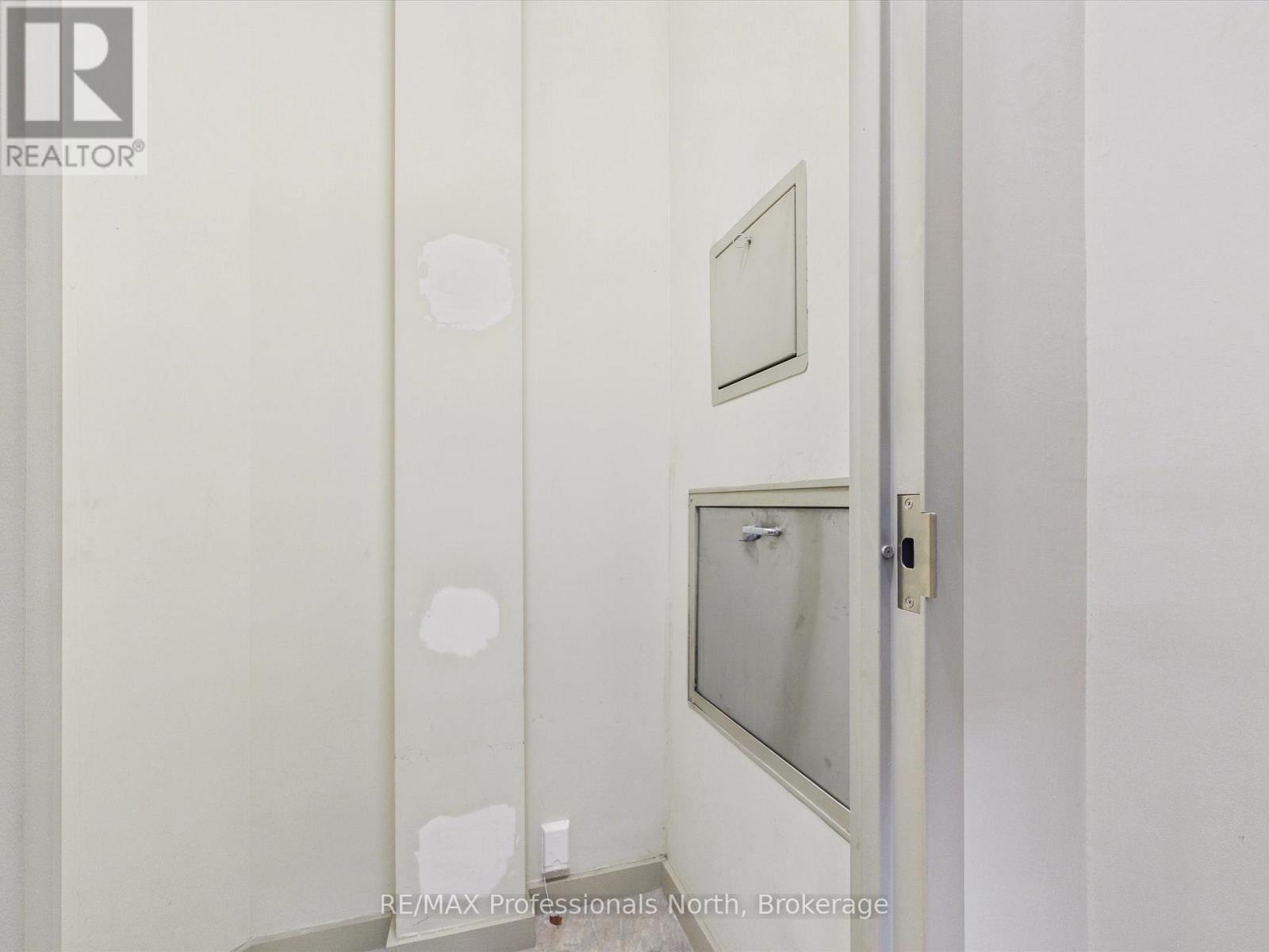 501 - 24 Ontario Street Property Photo 46