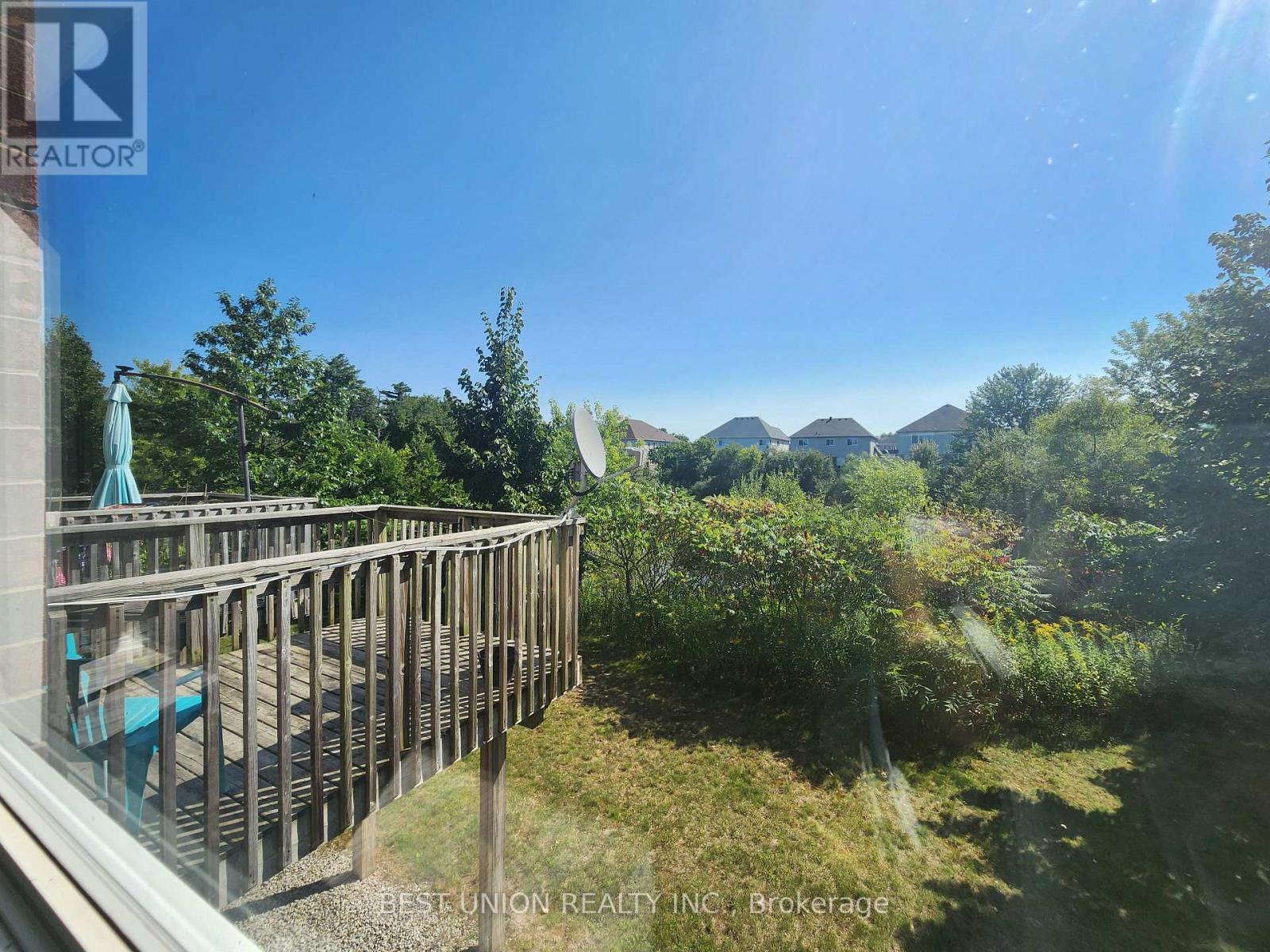 27 - 468 Doon Drive S Property Photo 2