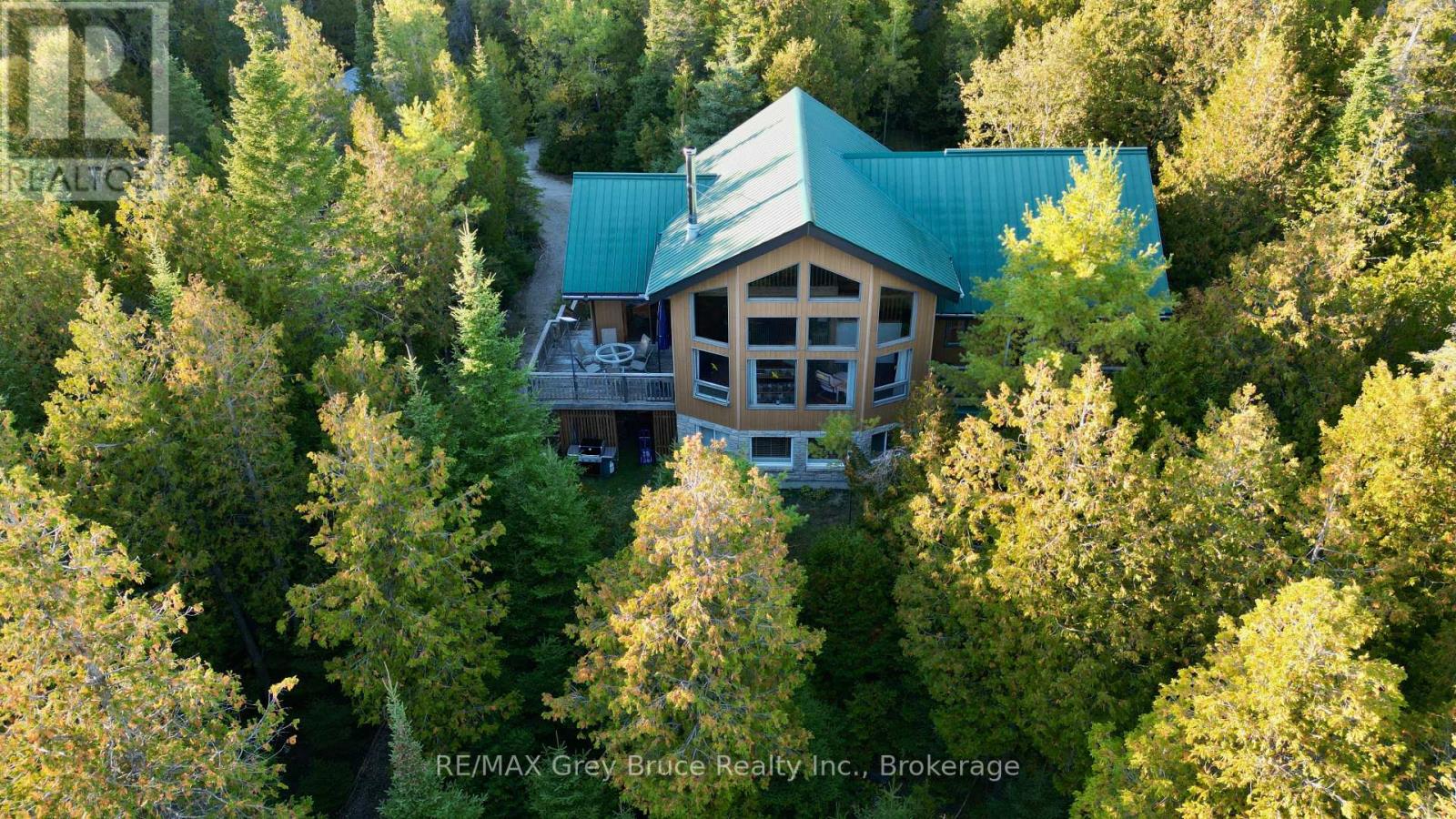 158 Hobson's Harbour Drive Property Photo 1