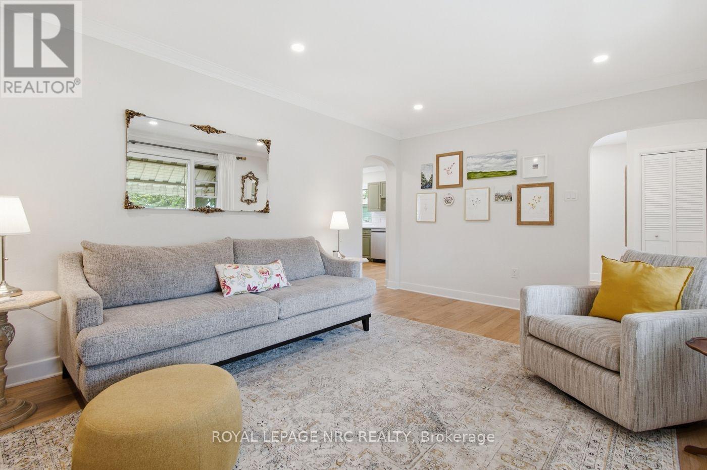 17 Winston Road Property Photo 8