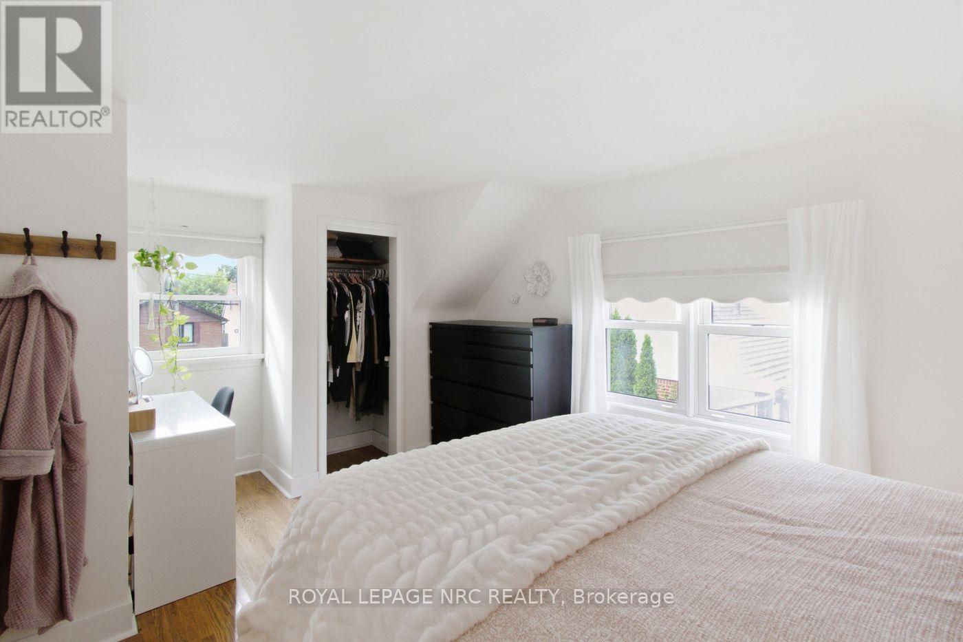 17 Winston Road Property Photo 24