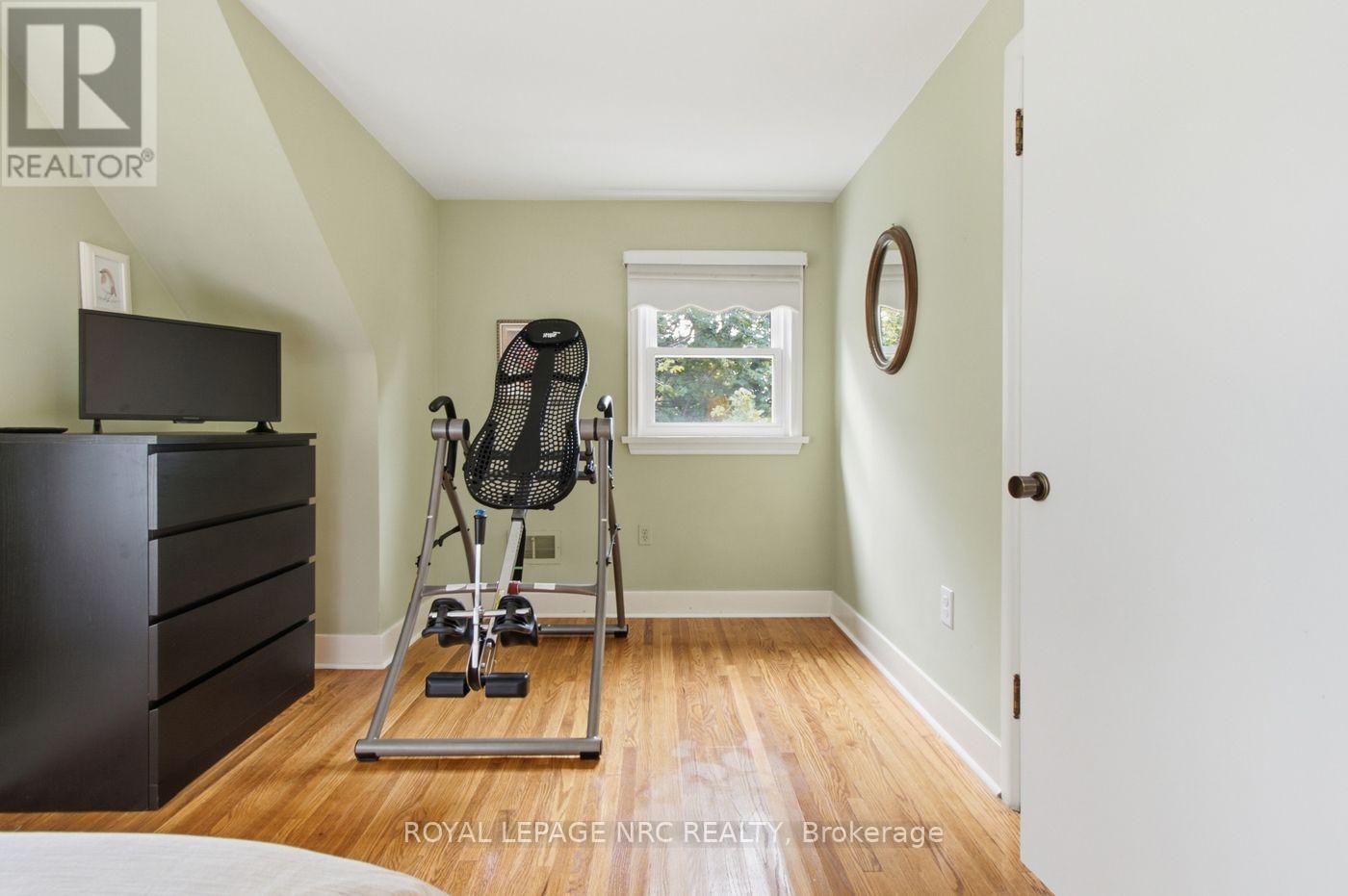 17 Winston Road Property Photo 26
