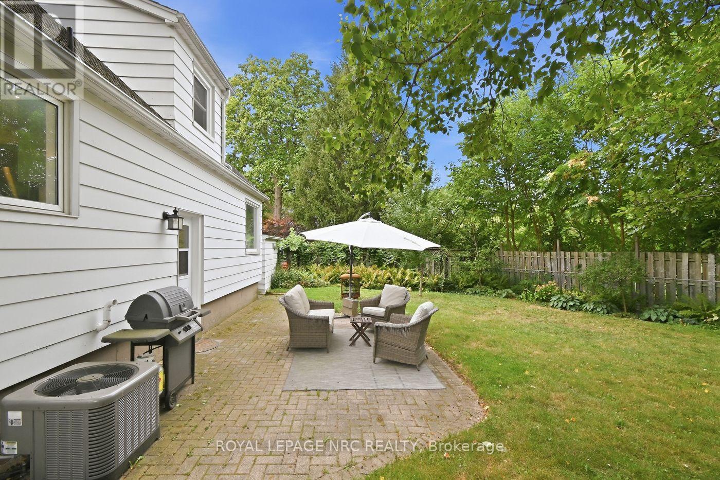 17 Winston Road Property Photo 39
