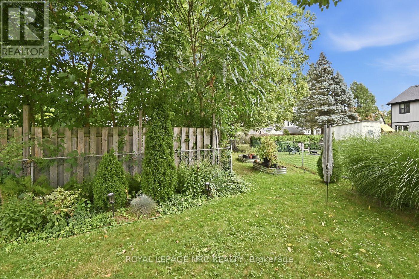 17 Winston Road Property Photo 44