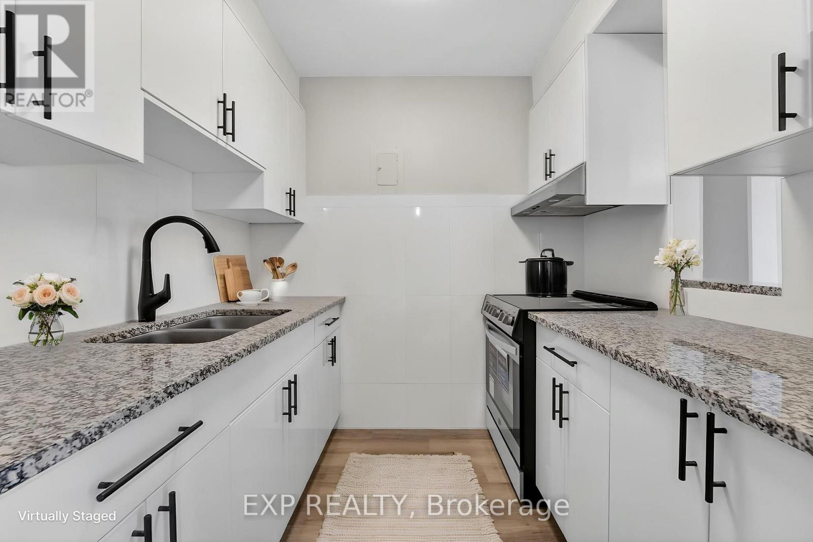 81 Kenwood Drive Property Photo 12