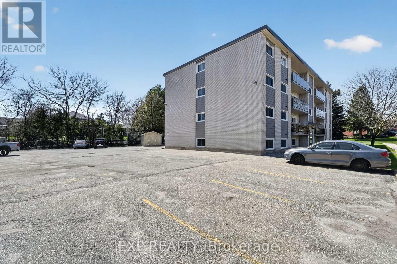 81 Kenwood Drive Property Photo 24