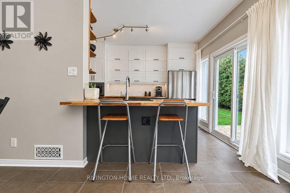 8 Colindale Avenue Property Photo 14