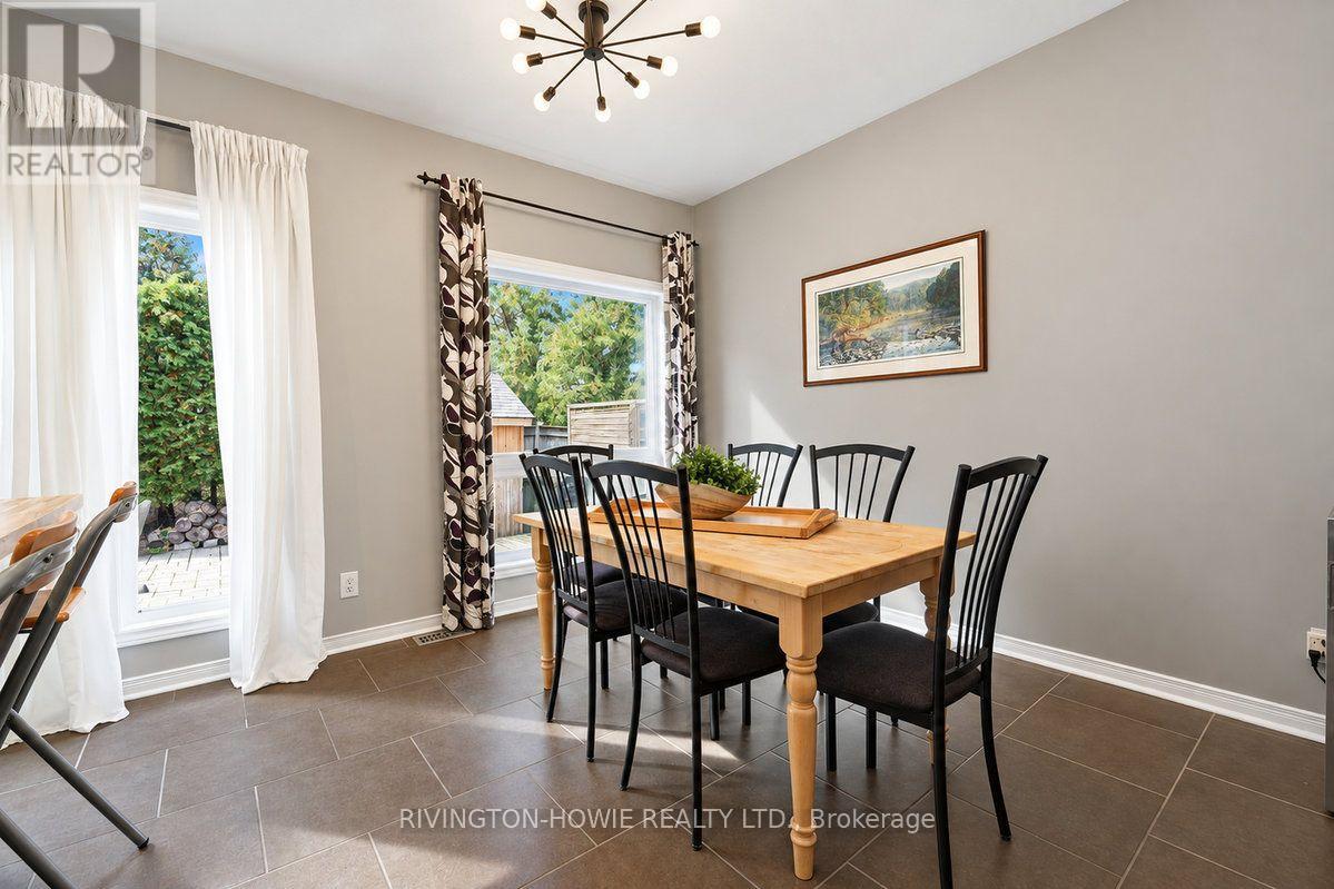 8 Colindale Avenue Property Photo 22