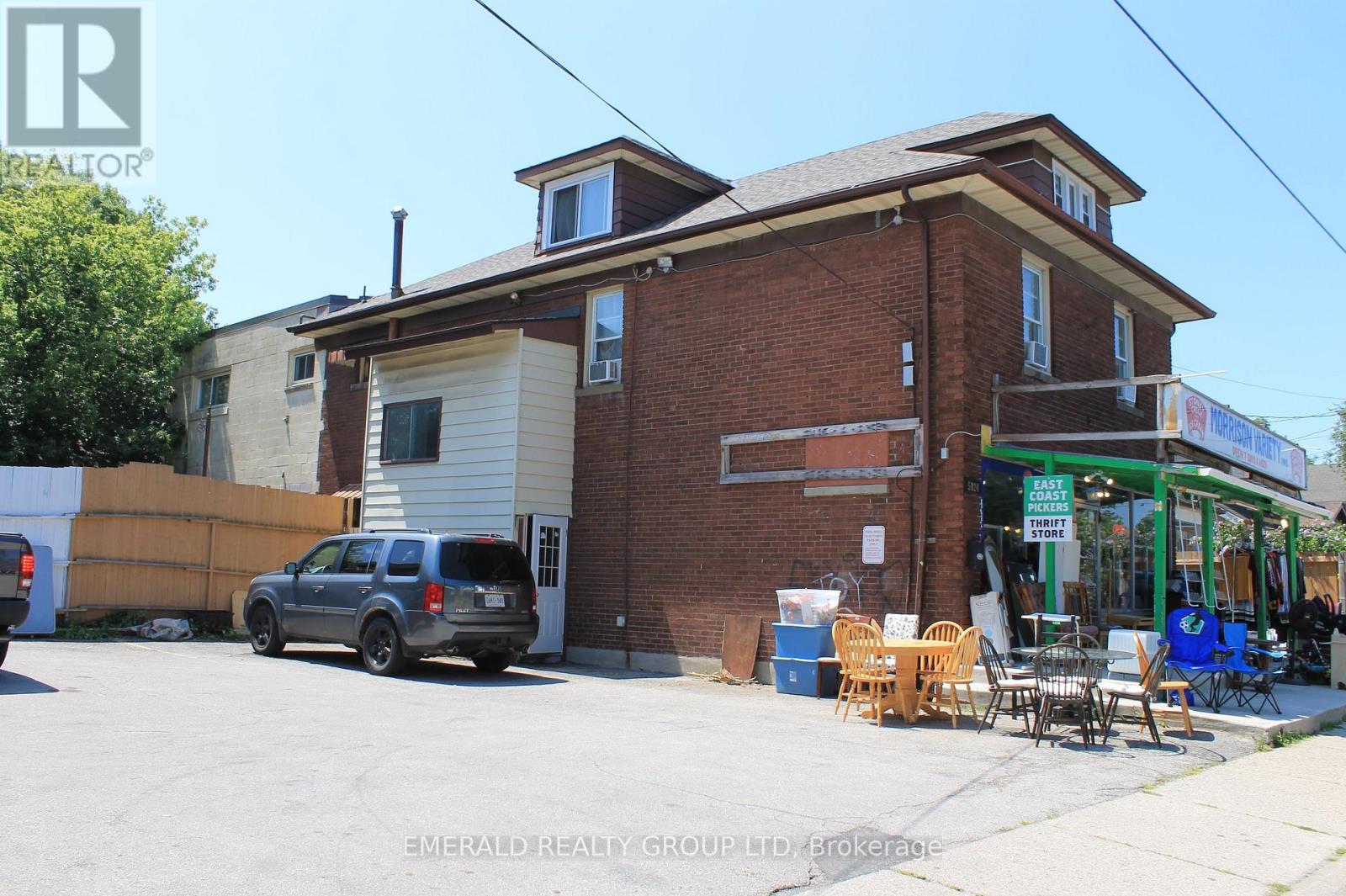 5124 Morrison Street Property Photo 6