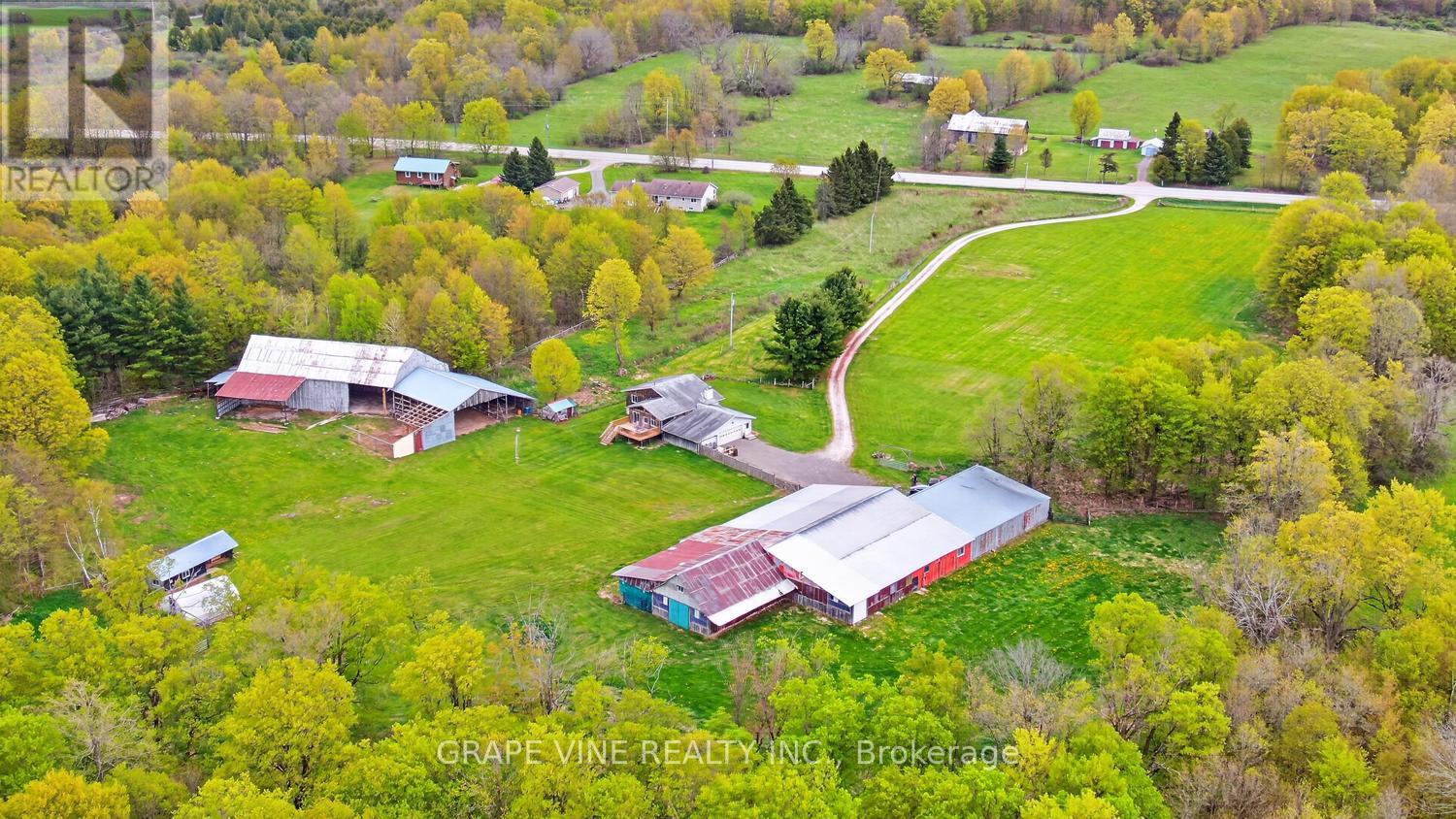 842 Port Elmsley Road Property Photo 1