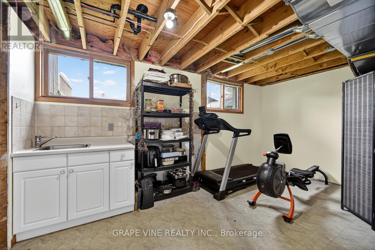 842 Port Elmsley Road Property Photo 20