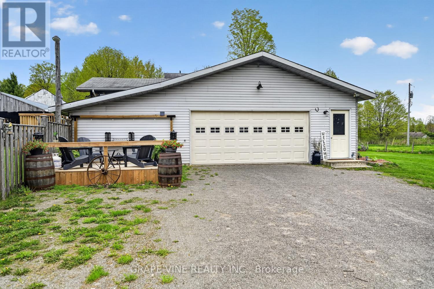 842 Port Elmsley Road Property Photo 23