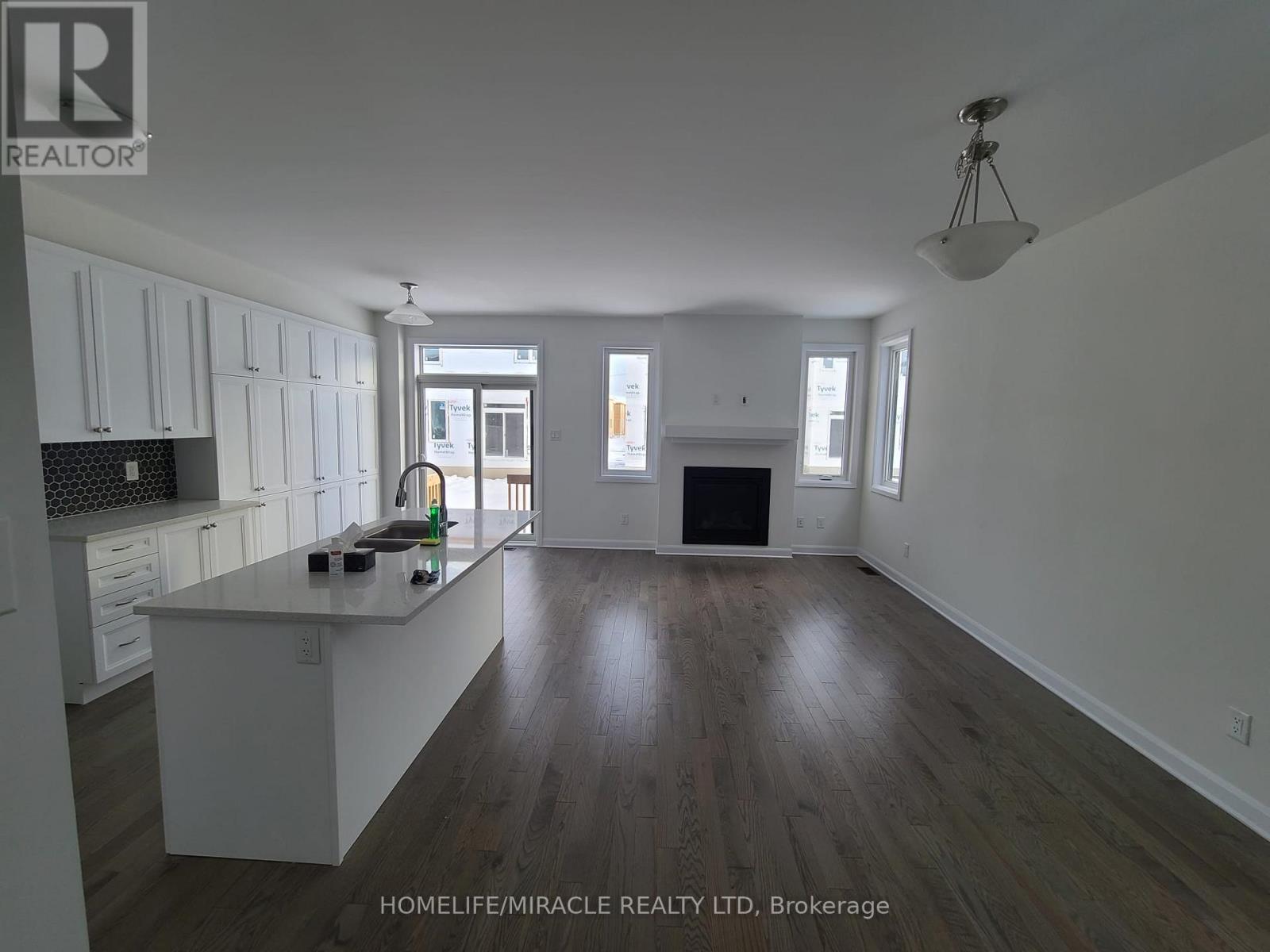 231 Clonrush Way Property Photo 3