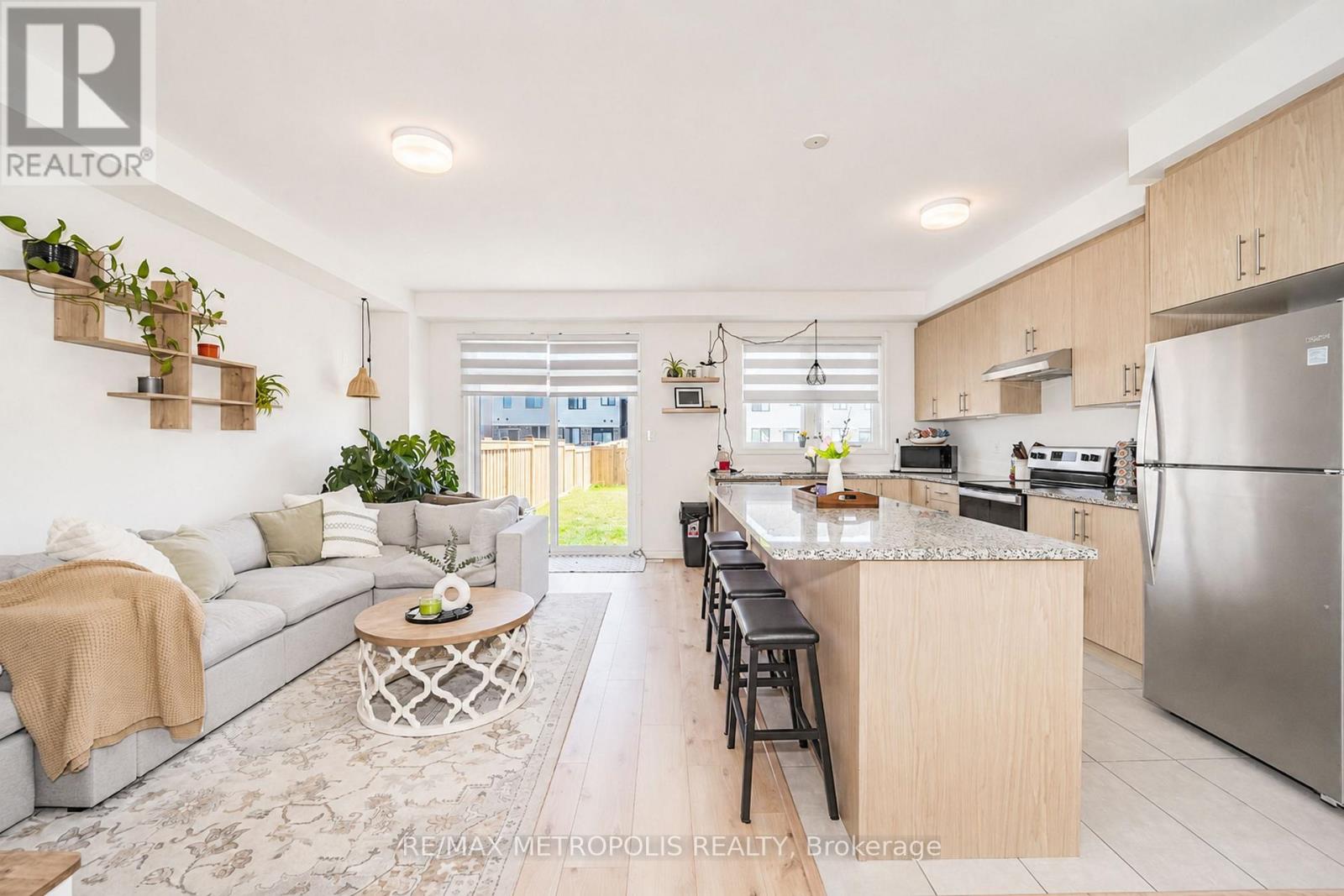 421 Trevor Street Property Photo 25