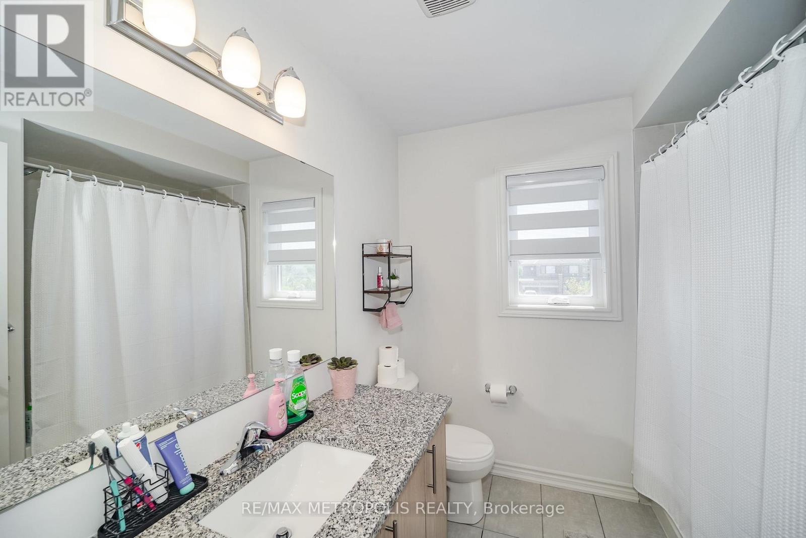 421 Trevor Street Property Photo 45