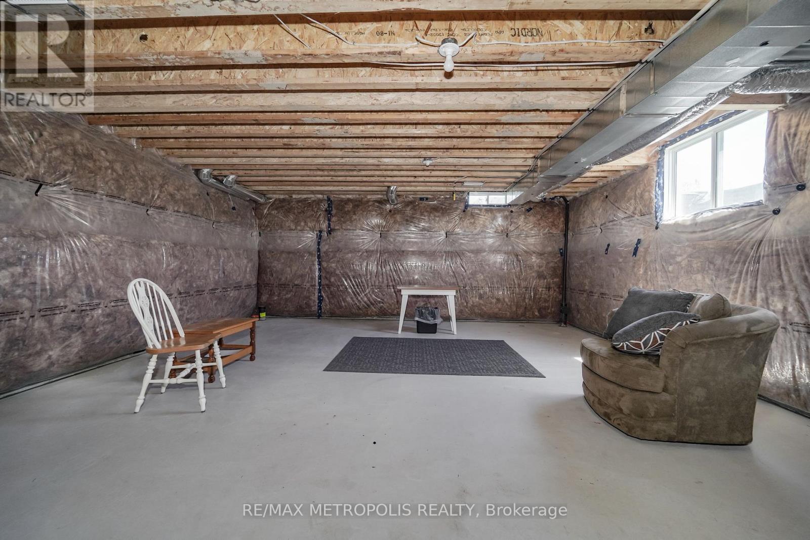 421 Trevor Street Property Photo 49