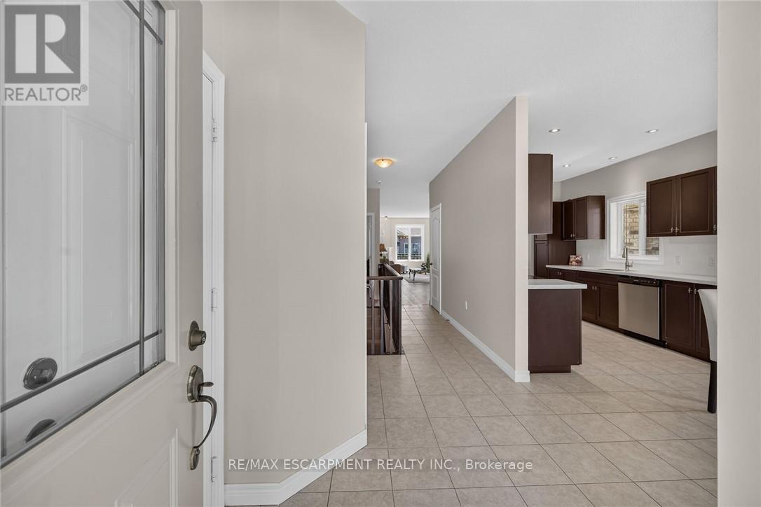 14 Ecker Lane Property Photo 4