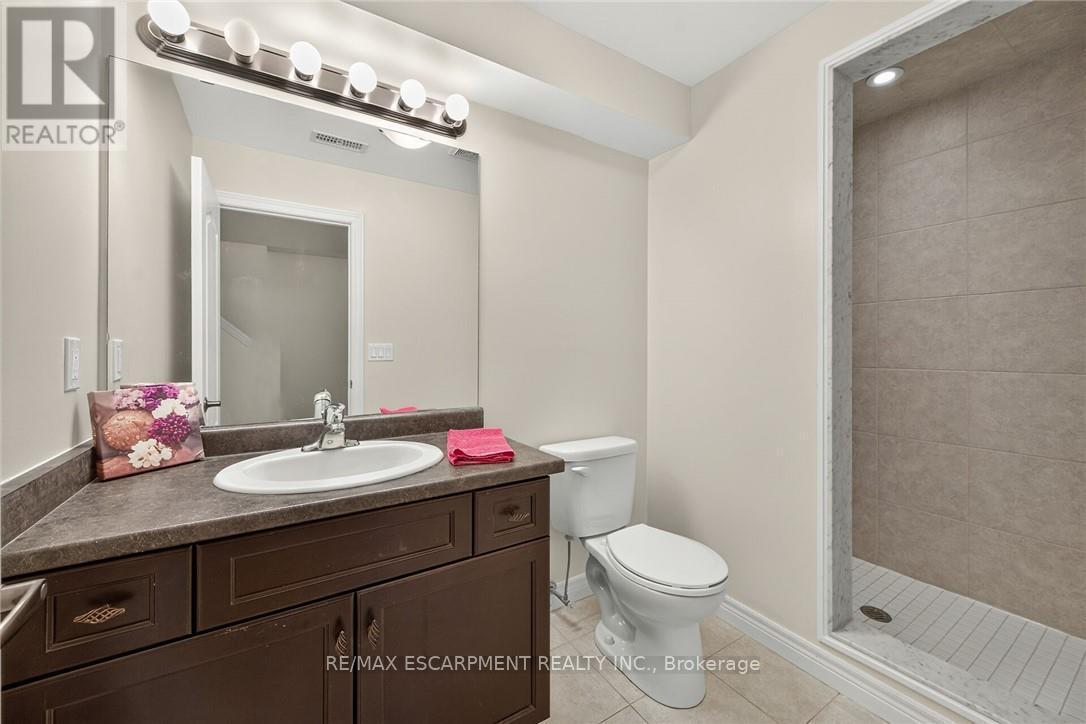 14 Ecker Lane Property Photo 35