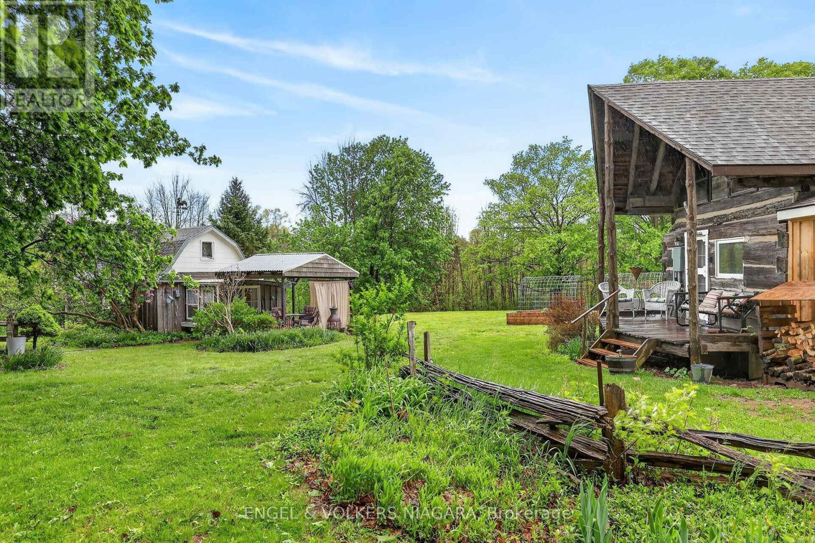 40751 Londesboro Road Property Photo 4