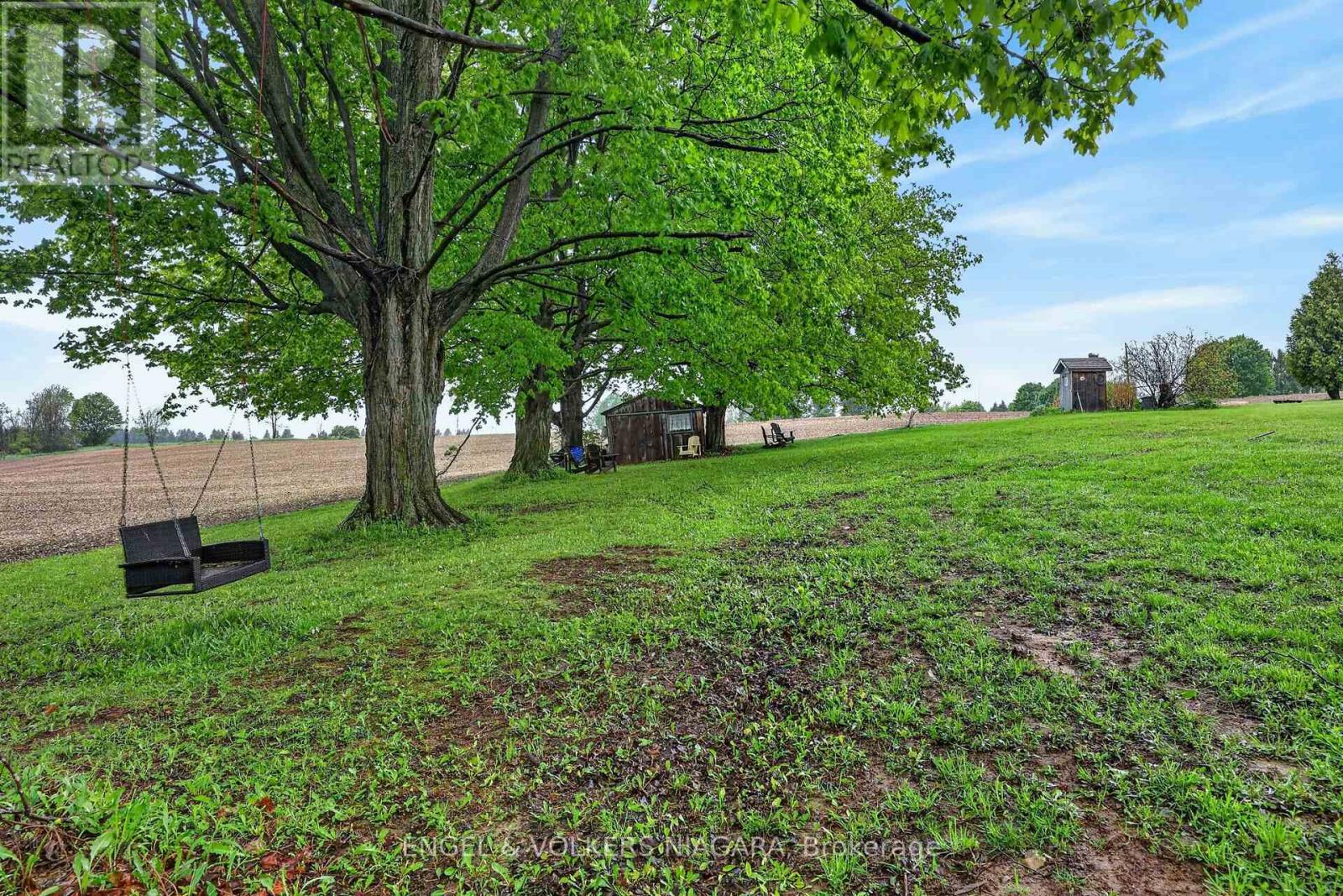 40751 Londesboro Road Property Photo 9