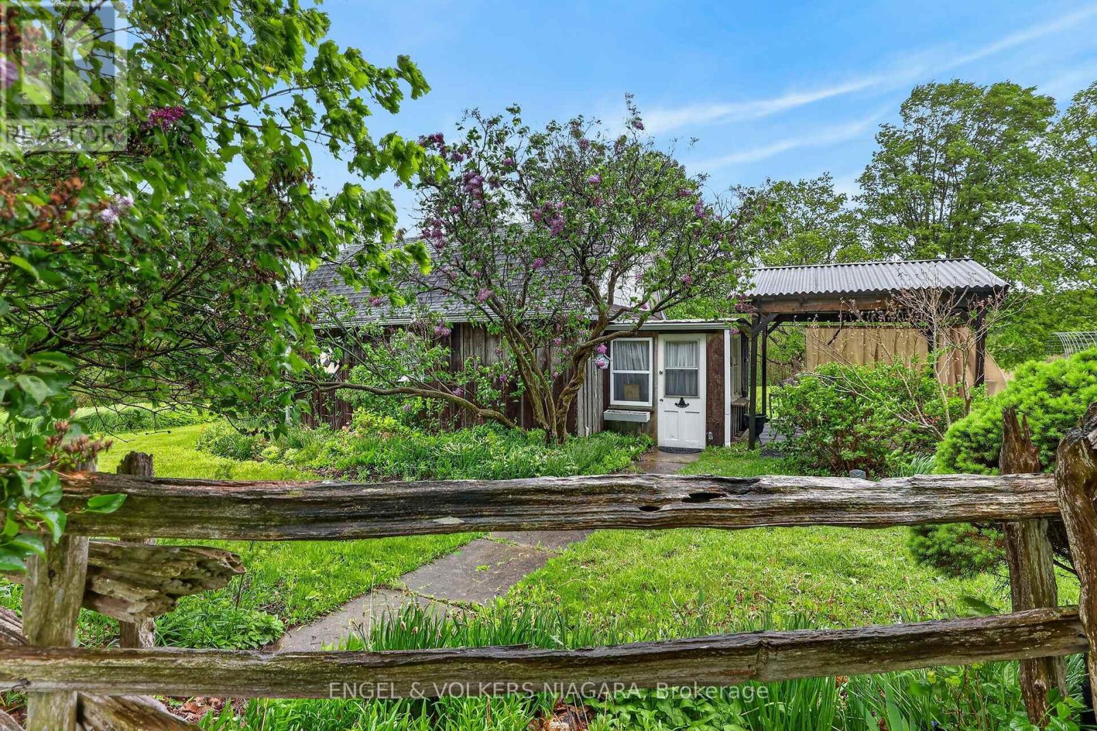 40751 Londesboro Road Property Photo 11