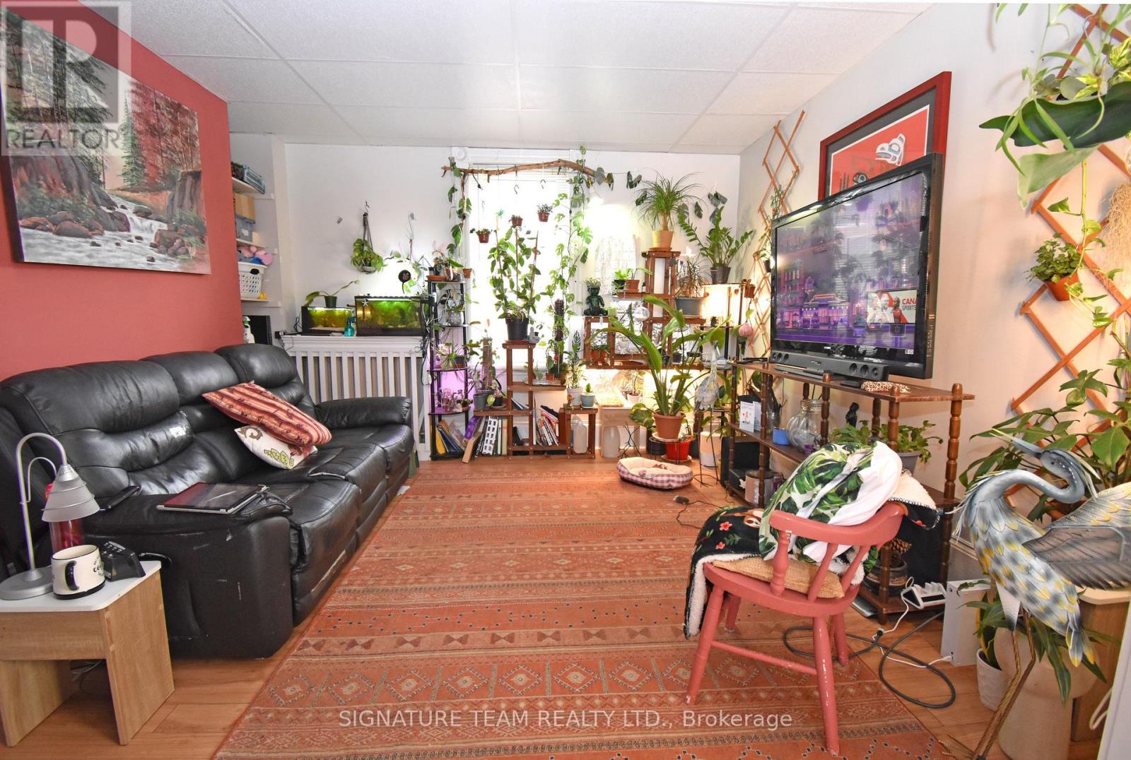 256 Maple Avenue Property Photo 9