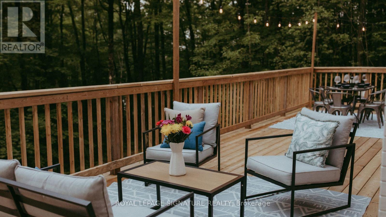 1221 Hand Drive Property Photo 4