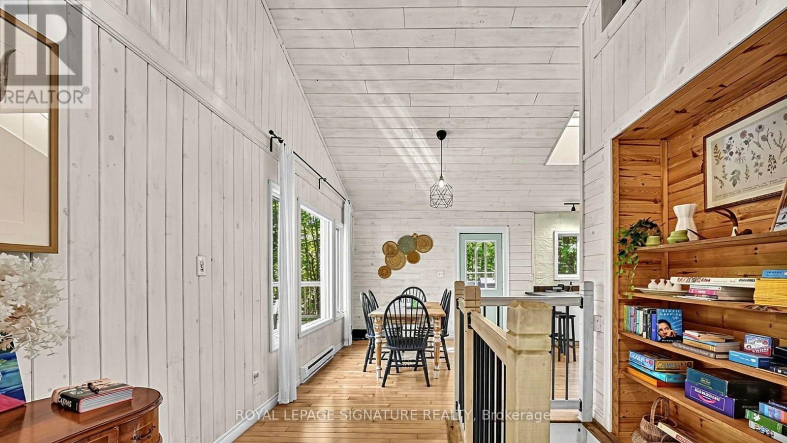 1221 Hand Drive Property Photo 22