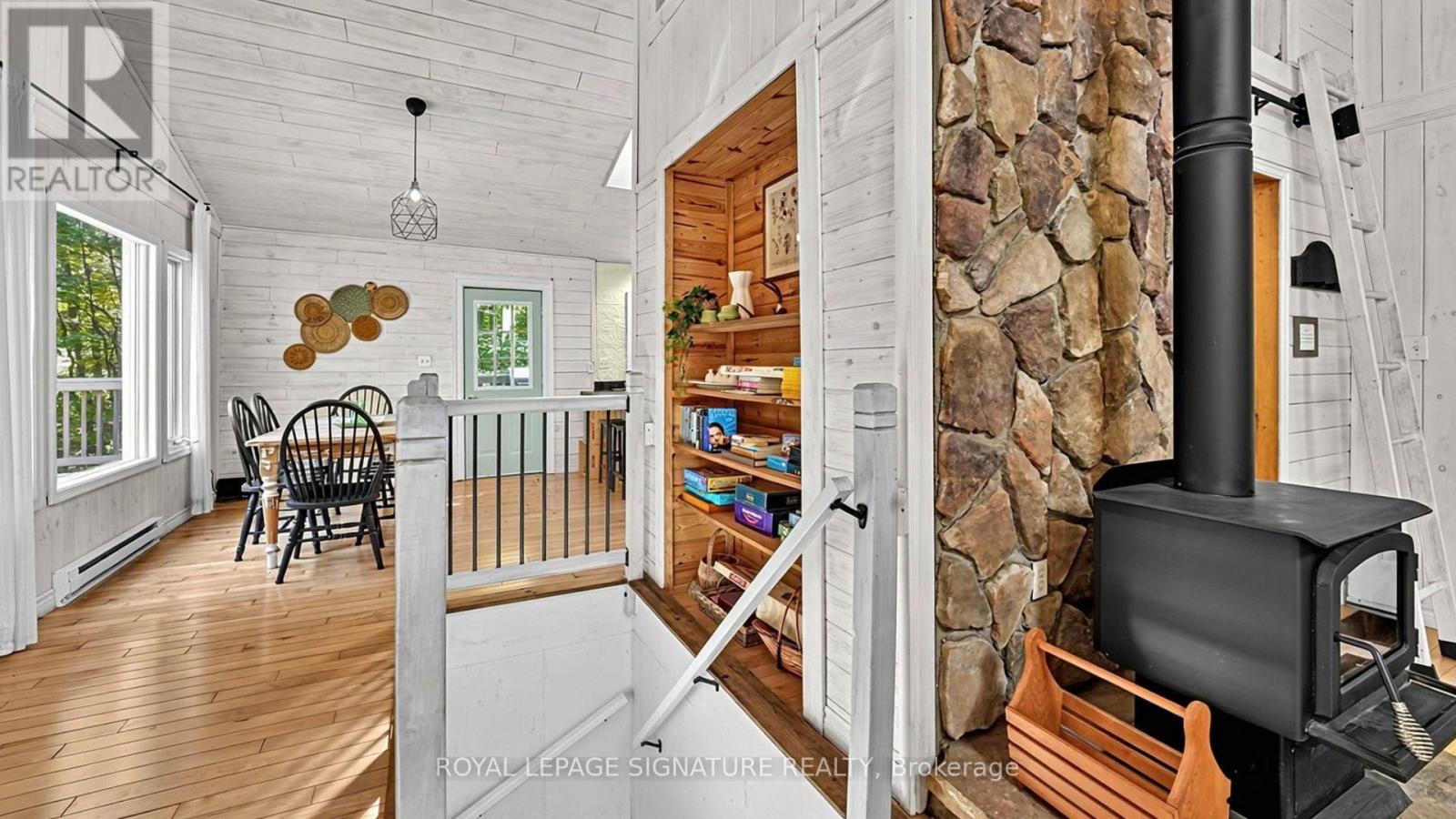 1221 Hand Drive Property Photo 33