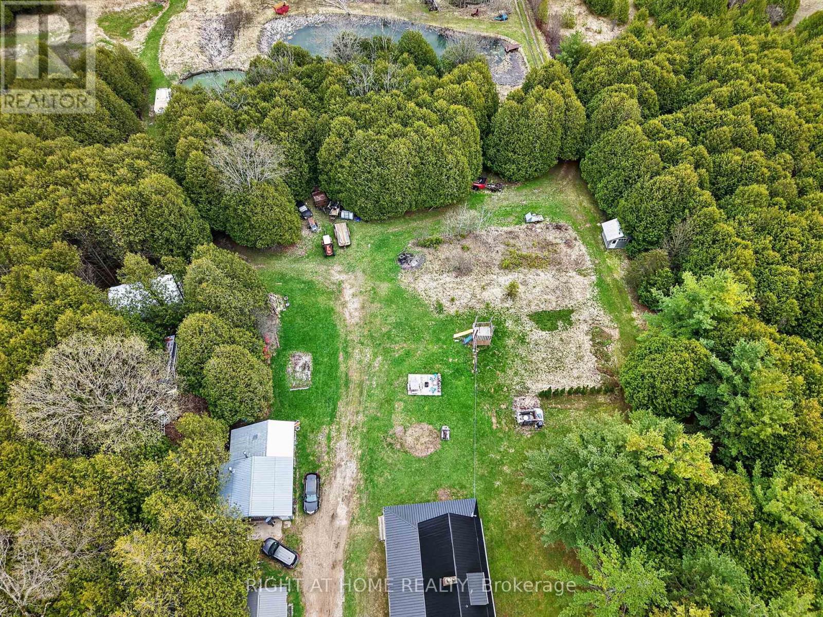 636671 Euphrasia-holland Townline Property Photo 11