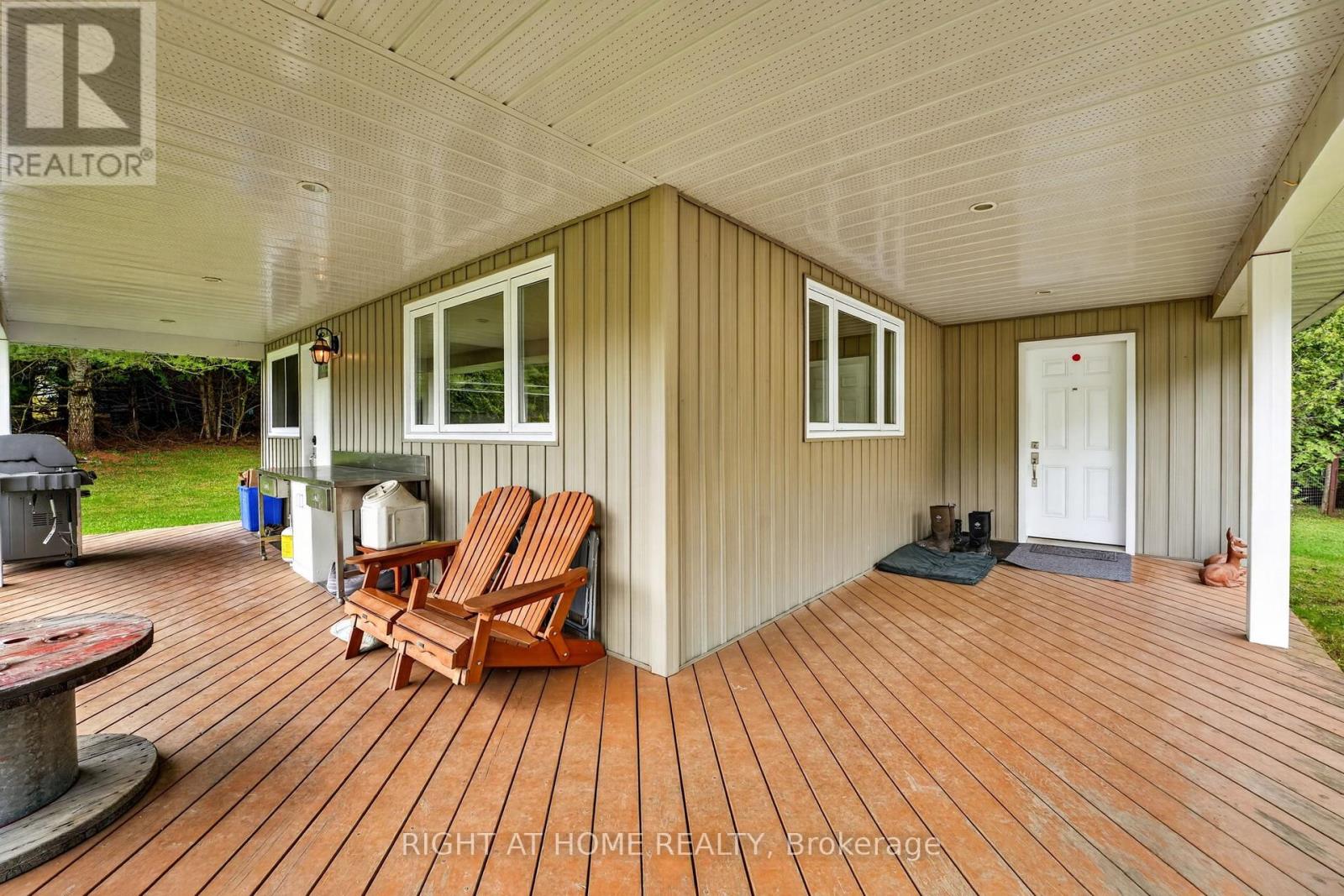 636671 Euphrasia-holland Townline Property Photo 18