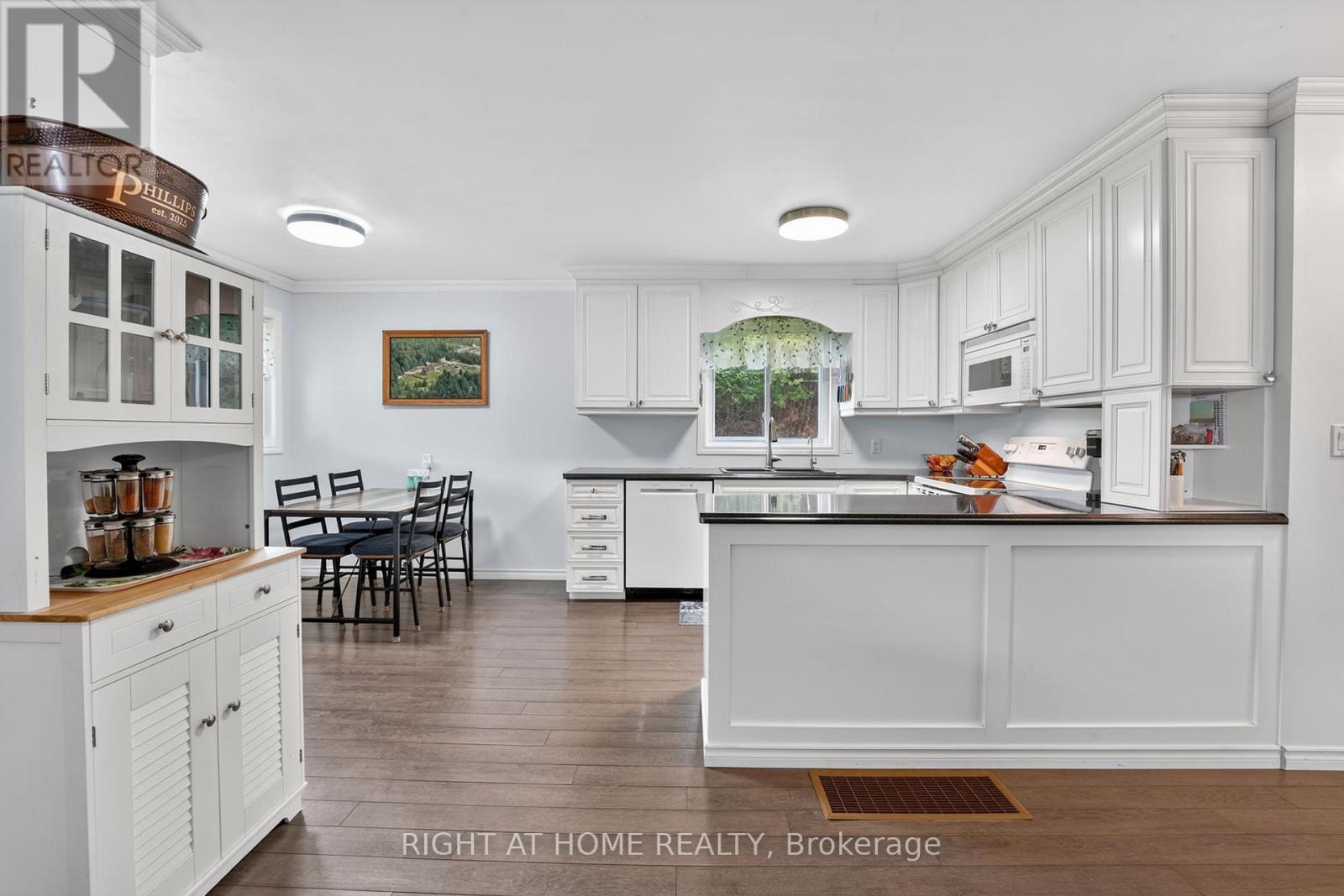 636671 Euphrasia-holland Townline Property Photo 25