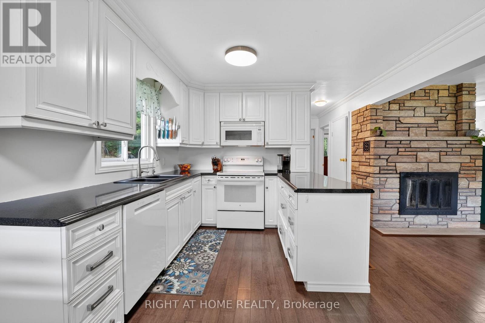 636671 Euphrasia-holland Townline Property Photo 26