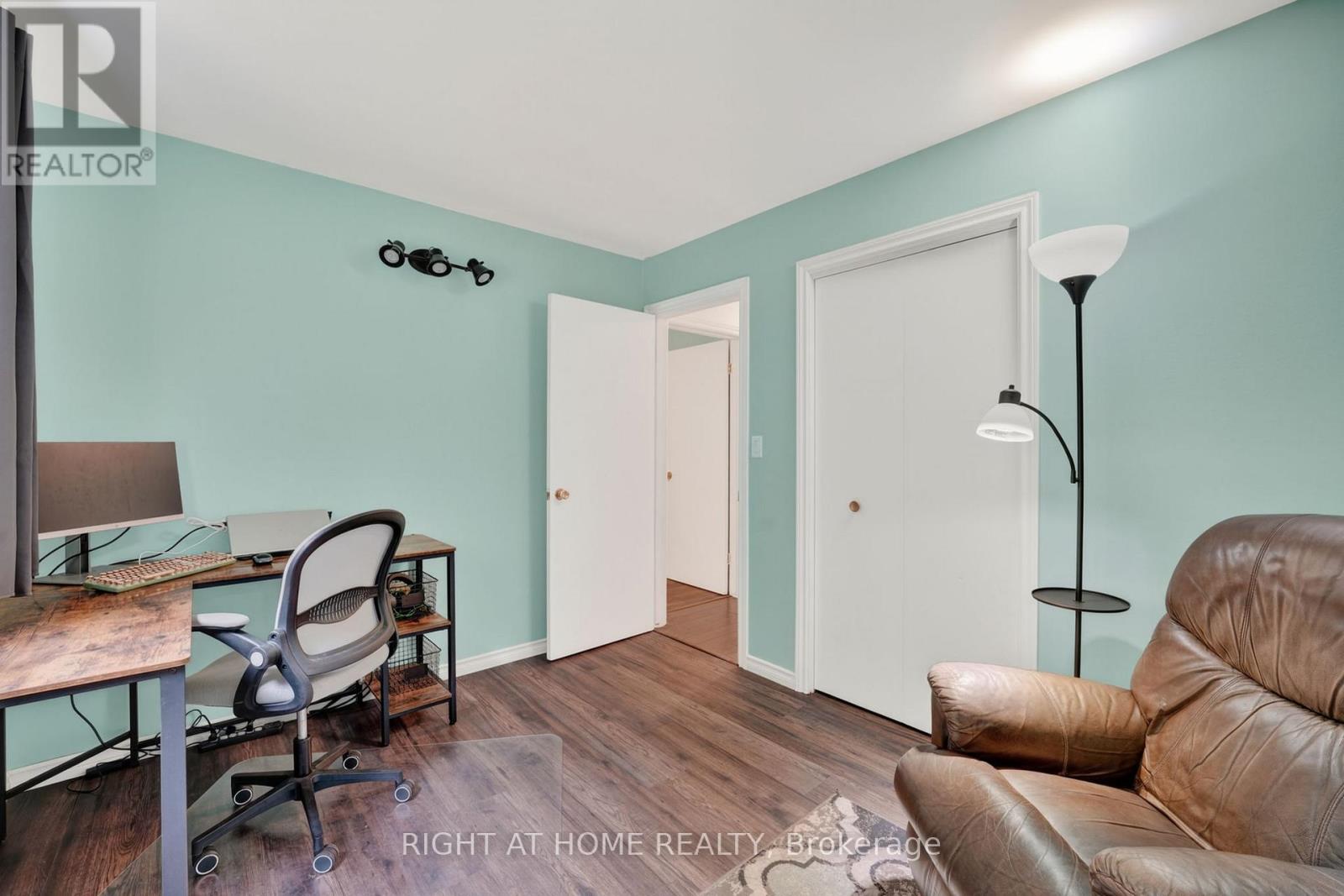 636671 Euphrasia-holland Townline Property Photo 32