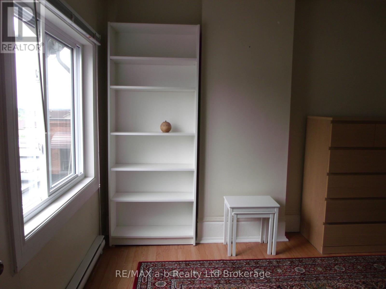 1 - 350 Dundas Street Property Photo 5
