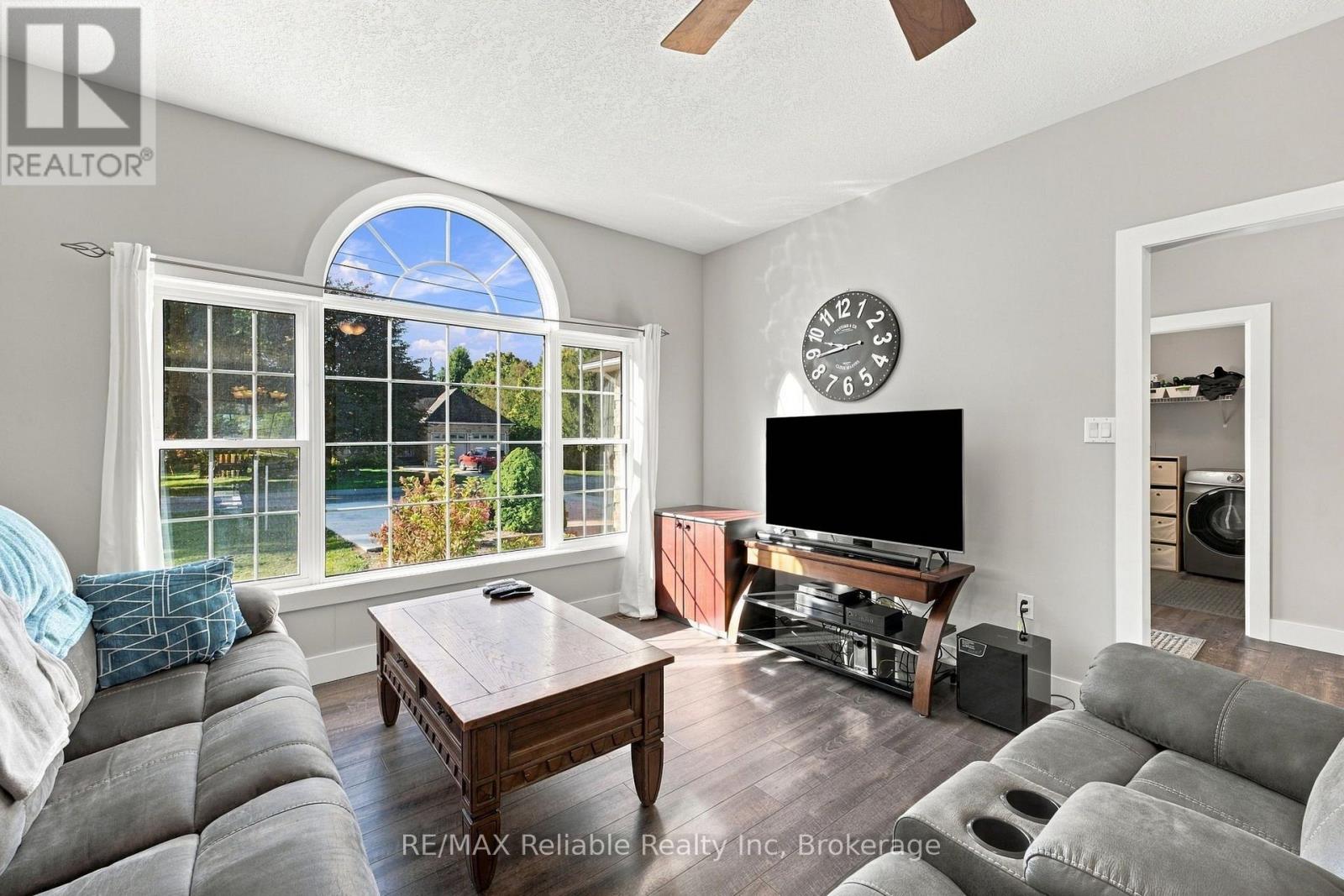 201 Cowper Street Property Photo 14