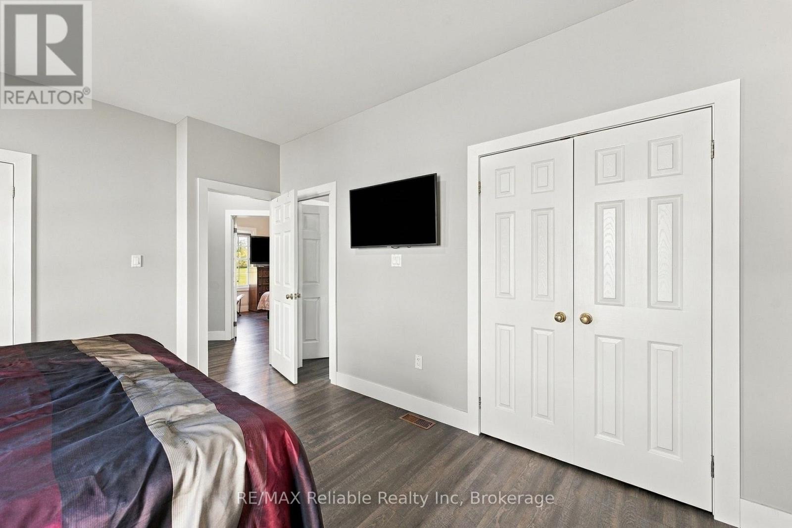 201 Cowper Street Property Photo 17