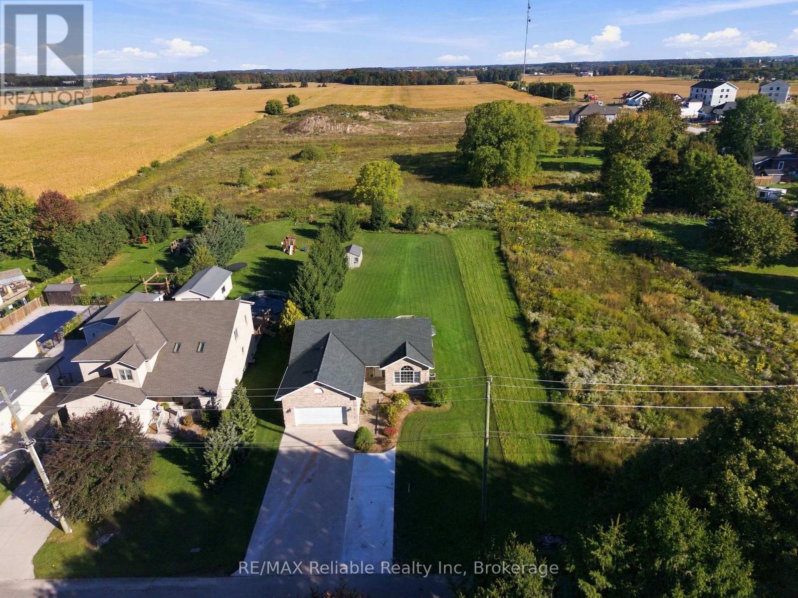 201 Cowper Street Property Photo 38