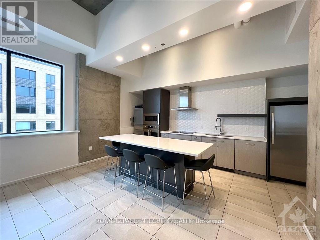 1812 - 105 Champagne Avenue Property Photo 20