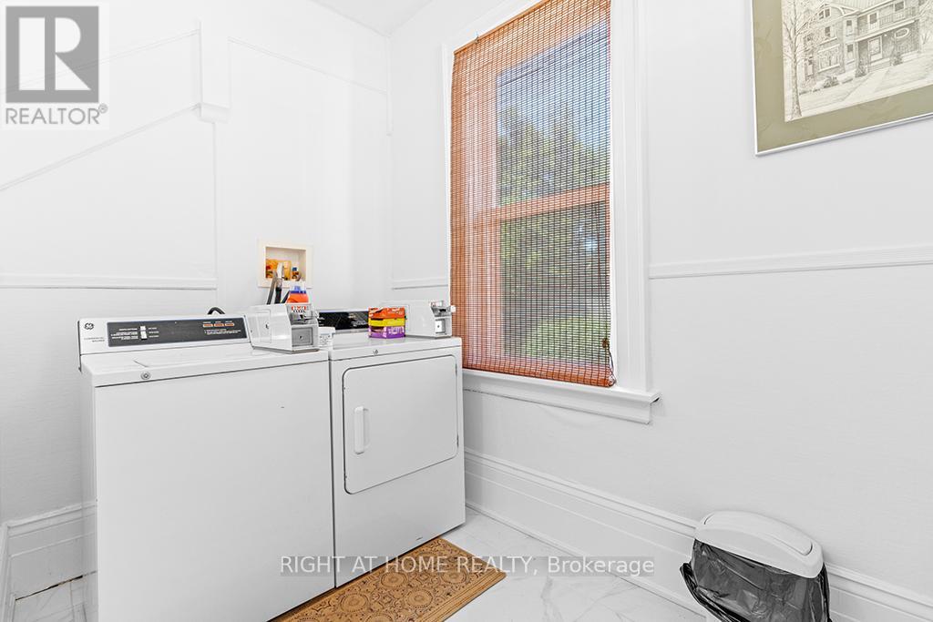 1 - 774 4th Avenue E Property Photo 17
